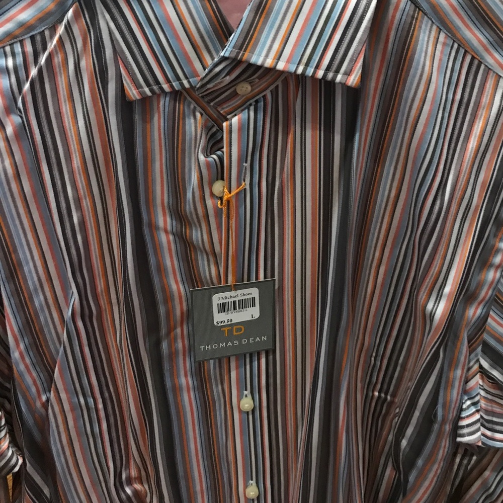 BRAND NEW Thomas Dean button down